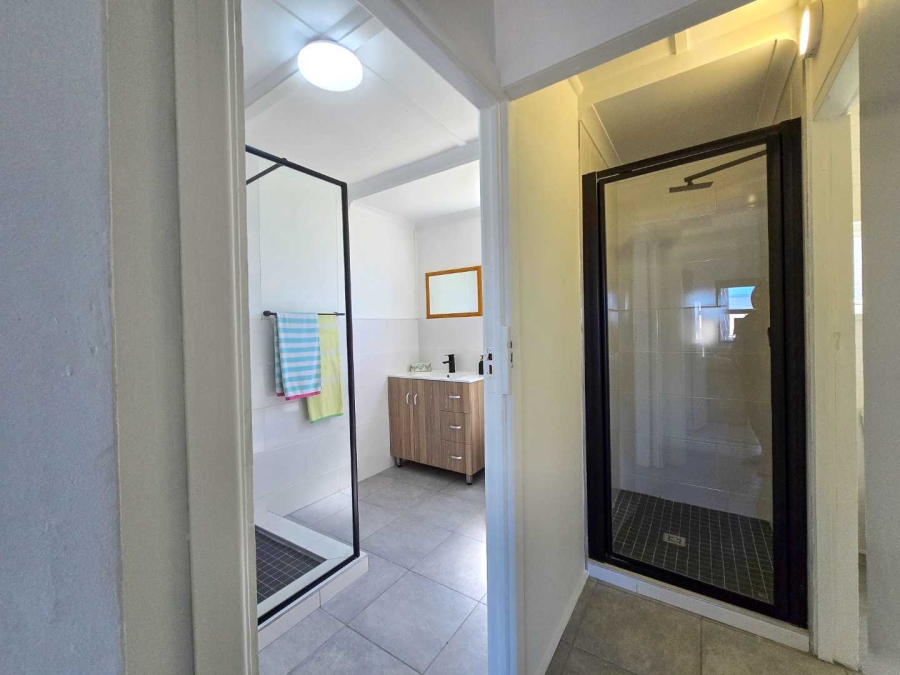 5 Bedroom Property for Sale in Jongensfontein Western Cape